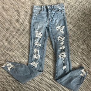Medium wash American Eagle Skinny Jeans, Size 0